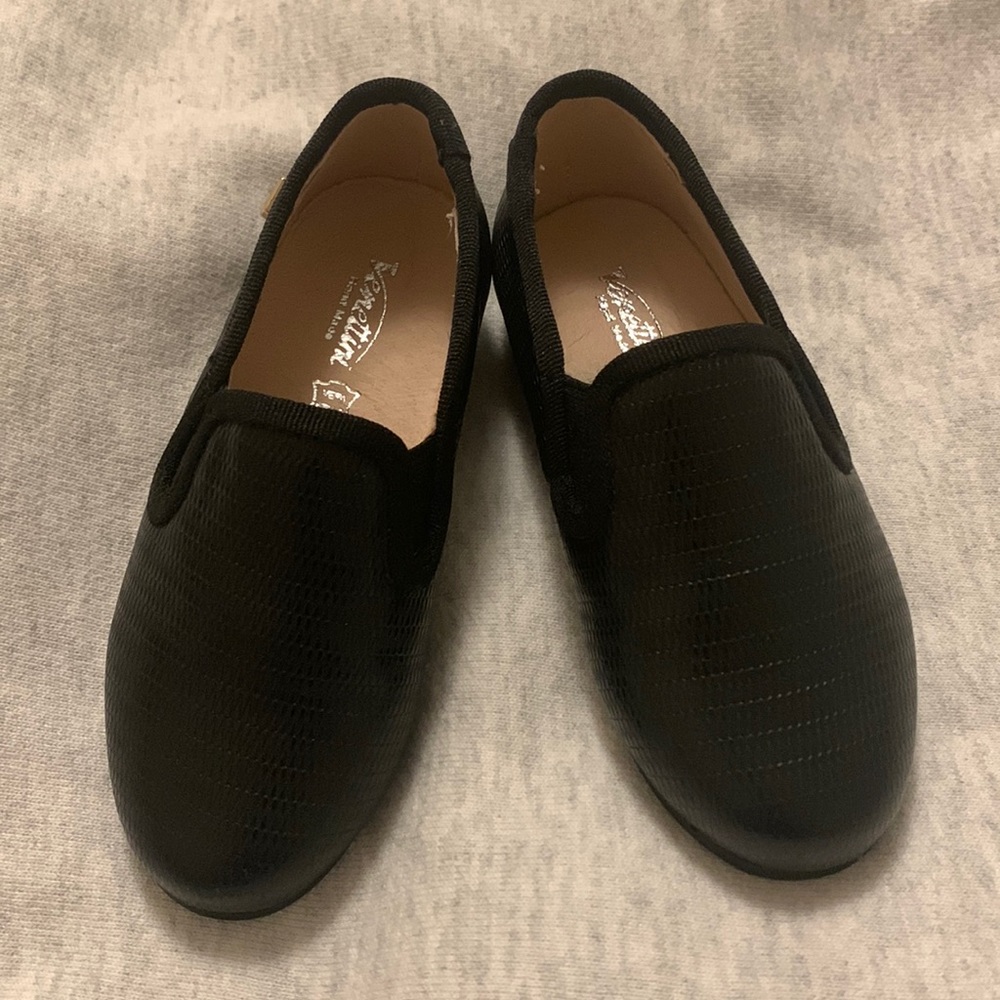 Venettini children’s black Taylor zigzag textured smoking shoe